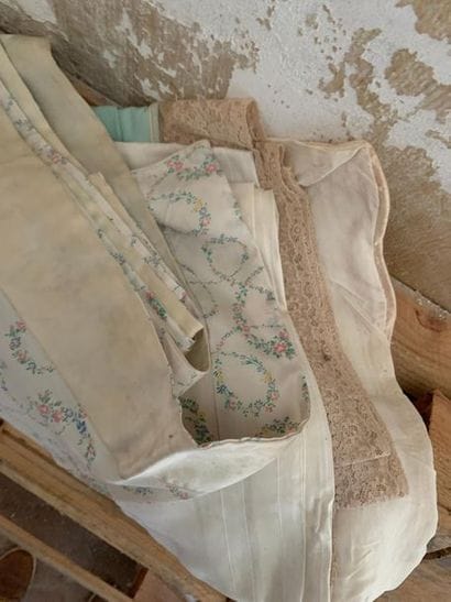 Lot of textiles : printed cottons, various...