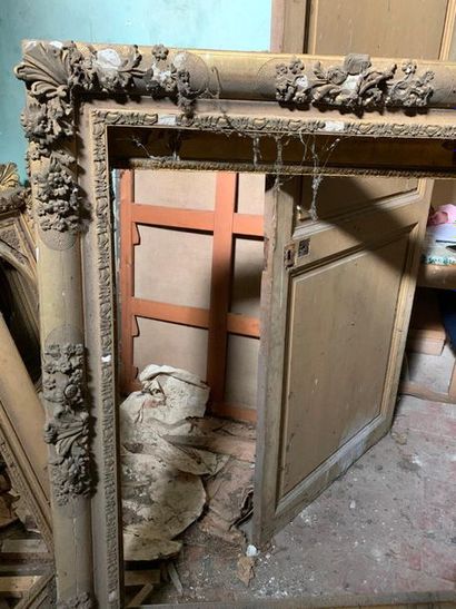 Three Romantic period wood and gilded stucco...