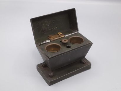 Encrier formant cercueil de Napoléon Bonaparte...