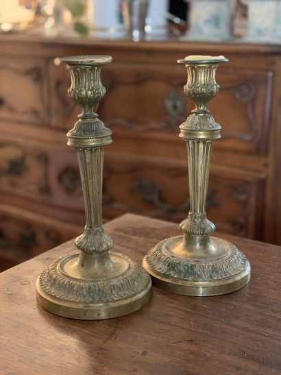 Pair of chiselled bronze torches decorated...