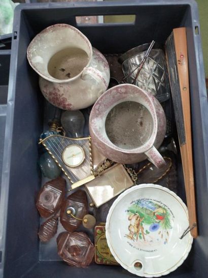 Earthenware jar, bottles, toiletries kit...