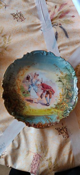 Two Parisian porcelain plates.