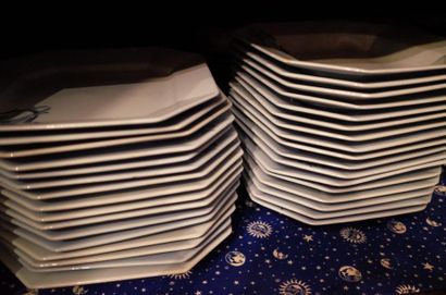 Ceramic table service part called 