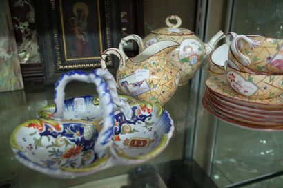 Part of coffee service in porcelain of Sarreguemine...
