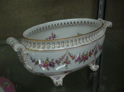 Saxon porcelain planter decorated with garlands...