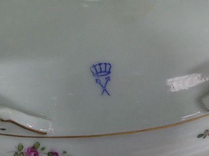 Saxon porcelain planter decorated with garlands...
