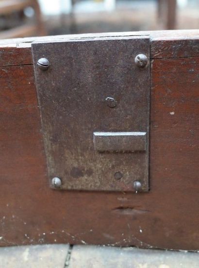 Commode de port en acajou et placage d'acajou,...