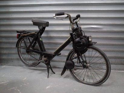 Vélo Solex 3800

(capot supérieur repein...