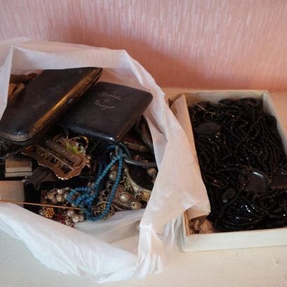 Lot de bijoux fantaisies