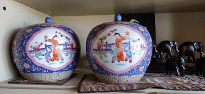 Paire de potiches en porcelaine de Chine