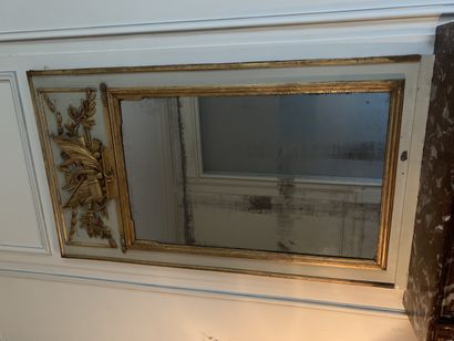 Grand miroir de trumeau d'époque Louis XVI...
