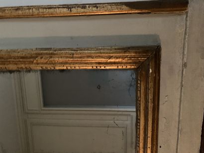 Grand miroir de trumeau d'époque Louis XVI...