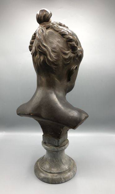 Ecole du XIXe siècle

Sculplture, buste en...