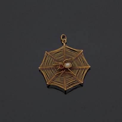 Pendentif en or jaune 18 k (750 millièmes)...