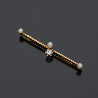 
Broche barrette en or jaune 18 k (750 millièmes)...