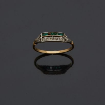 Bague en or jaune 18 k (750 millièmes) et...
