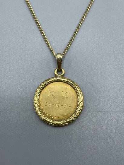 Chaîne en or jaune 18 k (750 millièmes) et...