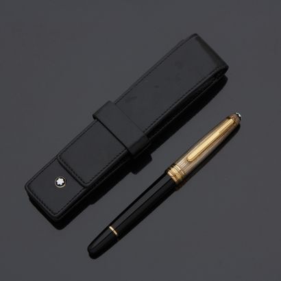MONTBLANC

Stylo plume Meisterstück à capuchon...