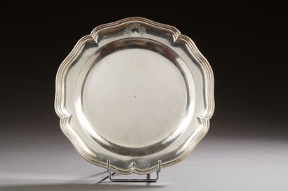 PARIS 1739 - 1740 - Plat en argent modèle...