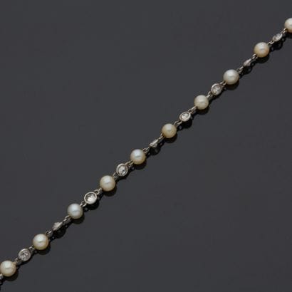 Bracelet en or gris 18 k (750 millièmes)...