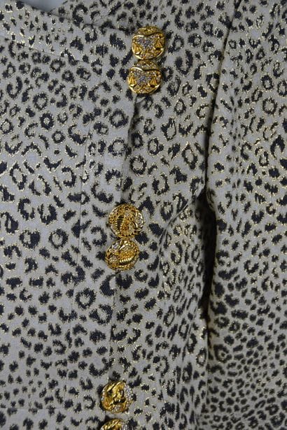 *VALENTINO

Veste croisée courte en lurex...