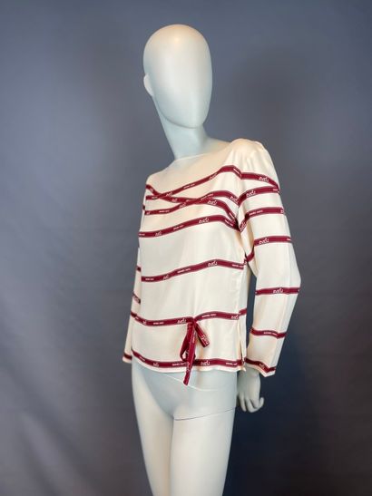 HERMES Paris

Blouse en soie blanche, manches...