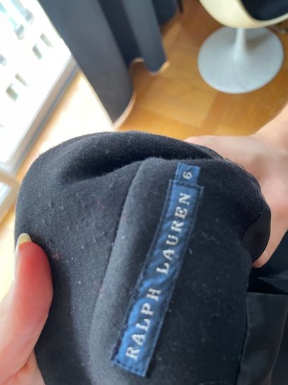 Ralph LAUREN 

Long black double-breasted...