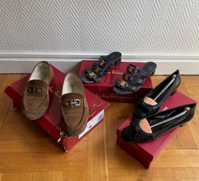Salvatore FERRAGAMO

Three pairs of shoes...