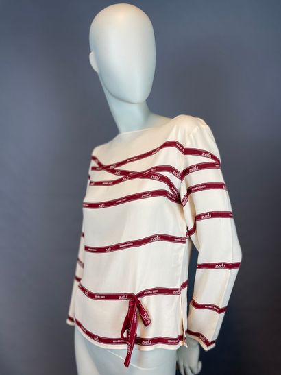 HERMES Paris

Blouse en soie blanche, manches...