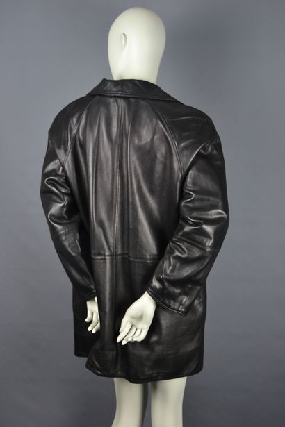 *VERSUS VERSACE

Oversized double-breasted...