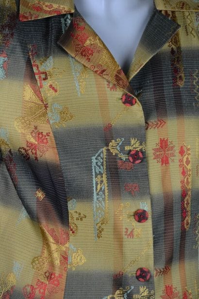 BAZAR by Christian LACROIX

Grey and mustard...