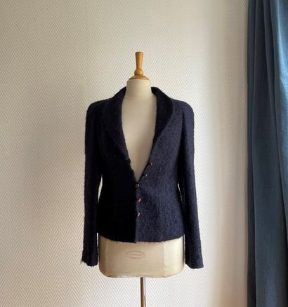 Lot of clothes including :

Salvatore FERRAGAMO

-...