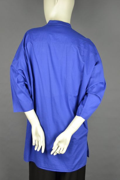 HERMES Paris

Chemise à col mao en coton...