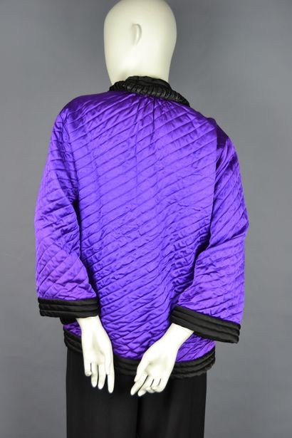 SAINT LAURENT Left Bank

Purple satin (acetate)...