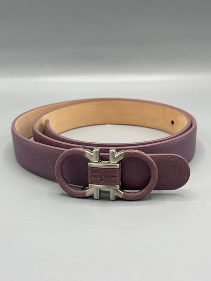 Salvatore FERRAGAMO

Two belts: 

- Purple...