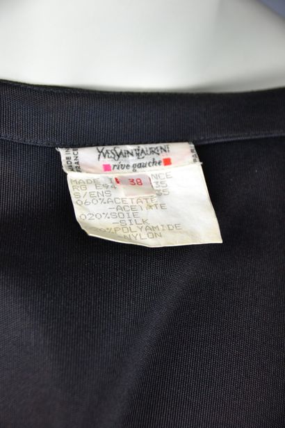 Yves SAINT LAURENT Rive Gauche

Gilet sans...