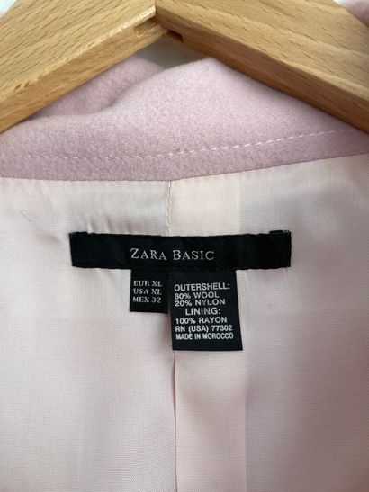 Lot of clothes including :

Polo by Ralph...