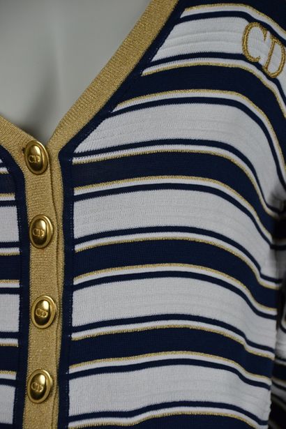 Christian DIOR

Gilet long en lurex or, viscose...