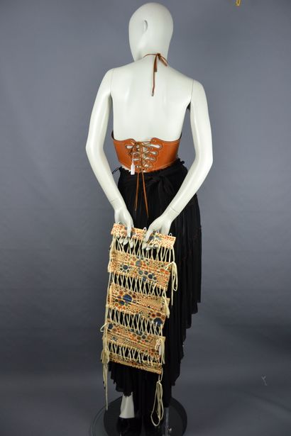 *Jean Paul GAULTIER

Lot de vêtements dont...