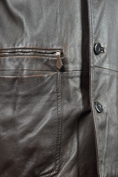 HERMES

Long brown deer leather jacket for...