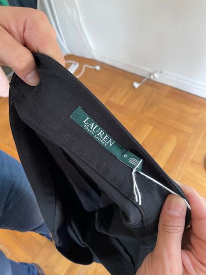 Lot of clothes including :

Ralph LAUREN...