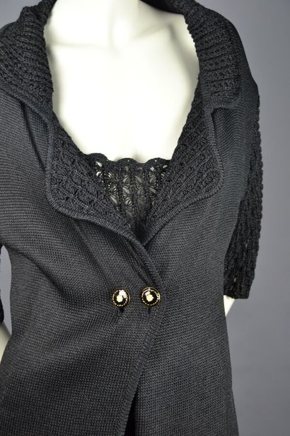 *LACROIX

Robe longue en viscose noire, fines...