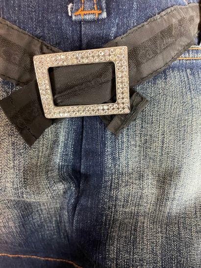 Lot of clothes including : 

Roberto CAVALLI

-...
