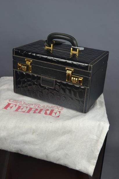 *Gianfranco FERRE 

Vanity case et coffret...