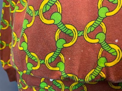 HERMES 

Lot de deux joggings : 

- Ensemble...