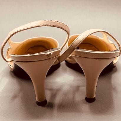 
CHANEL

Beige lambskin leather slingbacks,...