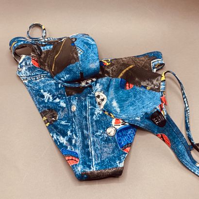 Christian DIOR

Bikini en viscose vernis...
