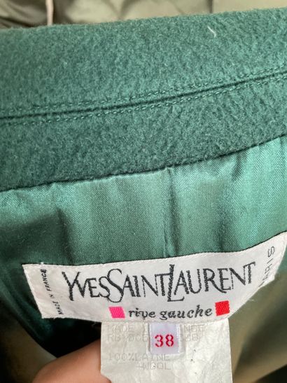 Yves SAINT LAURENT Rive Gauche

Long manteau...