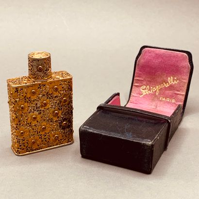 
SCHIAPARELLI

Travel perfume bottle in gilded...