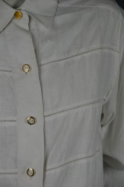 CHANEL

White linen and cotton shirt, small...